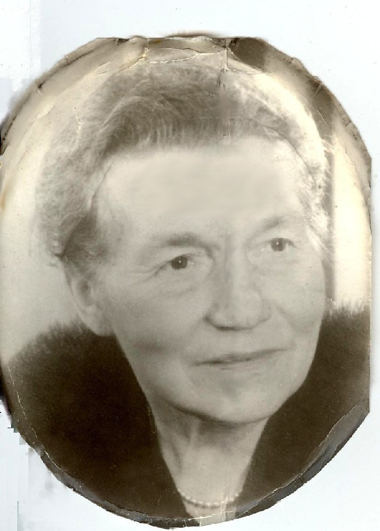 Die Mutter meiner Mutter hieß Selma Elfriede Sack, geborene Scholz, ...